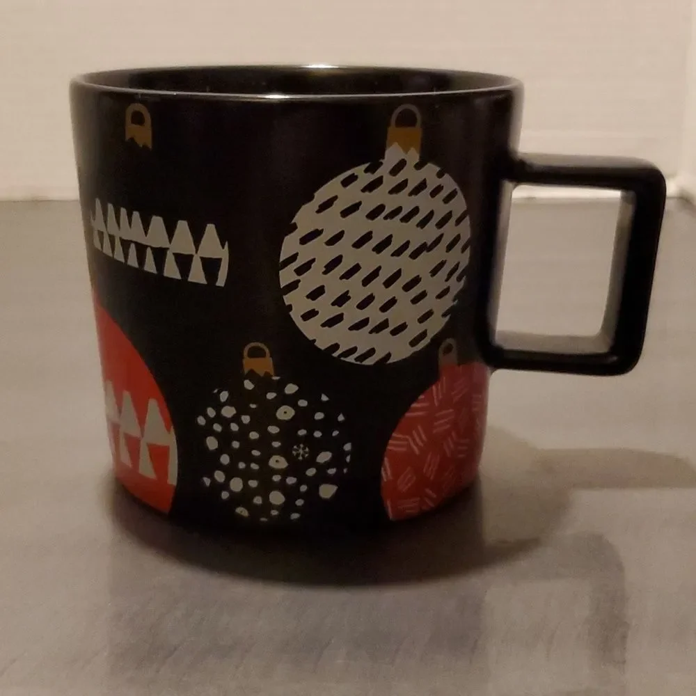 Starbucks 2016 Holiday Ornament Print Coffee Mug Black 14 oz